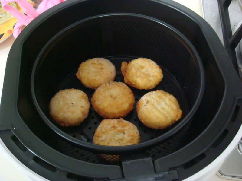 氣炸鍋好好用 早午餐之烤法國麵包、玉米可樂餅、秋刀魚、去骨雞腿 - 第6張圖 氣炸鍋好好用 早午餐之烤法國麵包、玉米可樂餅、秋刀魚、去骨雞腿