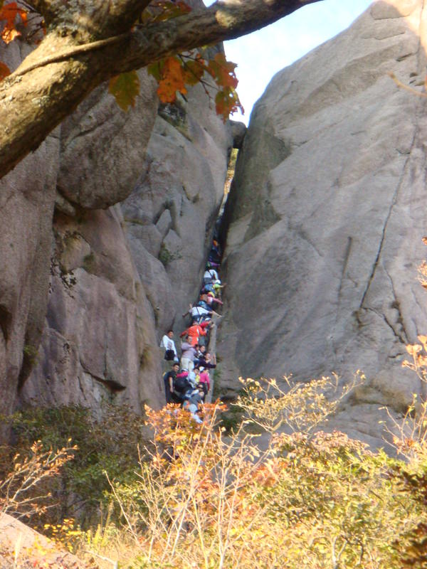 2012.10 黃山、宏村古民居、千島湖5日遊 - 第70張圖 DSC01894--一線天.JPG - 2012.10 黃山、宏村古民居、千島湖5日遊