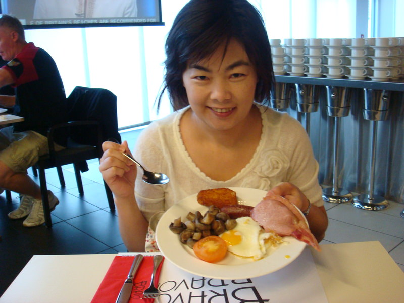 2009.5 英國愛丁堡、湖區彼得兔、史前巨石群九日遊 (上) - 第7張圖 DSC02475.JPG - 2009.5 英國9日遊