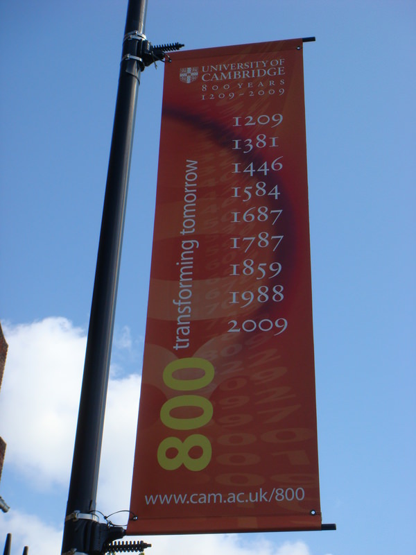 2009.5 英國愛丁堡、湖區彼得兔、史前巨石群九日遊 (上) - 第8張圖 DSC02483--800年紀念旗.JPG - 2009.5 英國9日遊