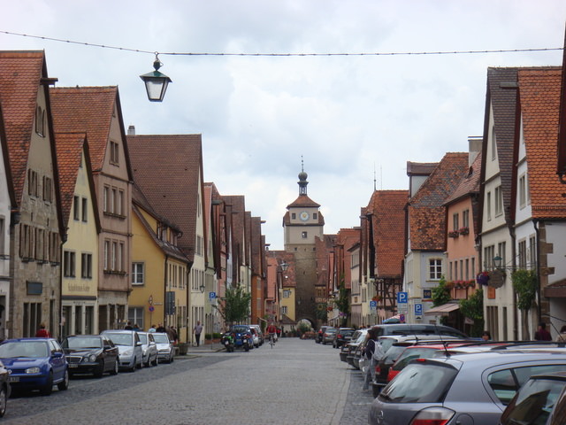 2011.06 德瑞~新天鵝堡.鐵力士山.米其林餐廳 10日遊(上) - 第4張圖 2011.06 德瑞~新天鵝堡.鐵力士山.米其林餐廳 10日遊(上)