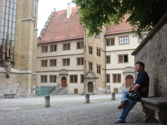 2011.06 德瑞~新天鵝堡.鐵力士山.米其林餐廳 10日遊(上) - 第8張圖 2011.06 德瑞~新天鵝堡.鐵力士山.米其林餐廳 10日遊(上)