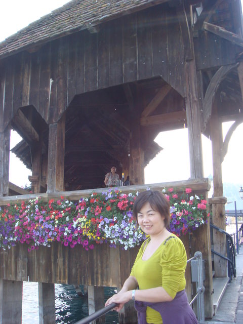 2011.06 德瑞~新天鵝堡.鐵力士山.米其林餐廳 10日遊(上) - 第76張圖 2011.06 德瑞~新天鵝堡.鐵力士山.米其林餐廳 10日遊(上)