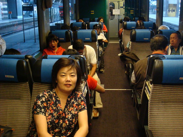 2011.06 德瑞~新天鵝堡.鐵力士山.米其林餐廳 10日遊(上) - 第94張圖 2011.06 德瑞~新天鵝堡.鐵力士山.米其林餐廳 10日遊(上)